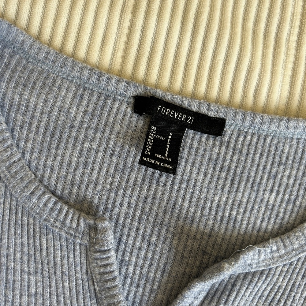 Gray Ribbed Button-Up Women's Top - Picture 3 of 3